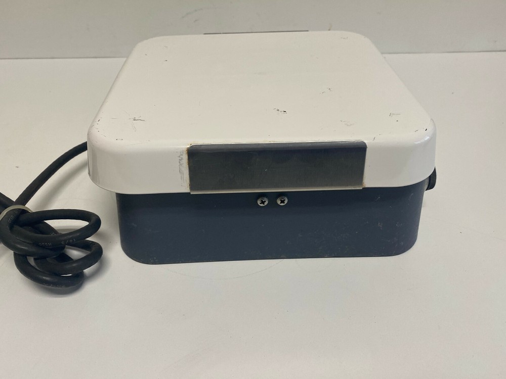 CORNING MAGNETIC STIRRER PC-103