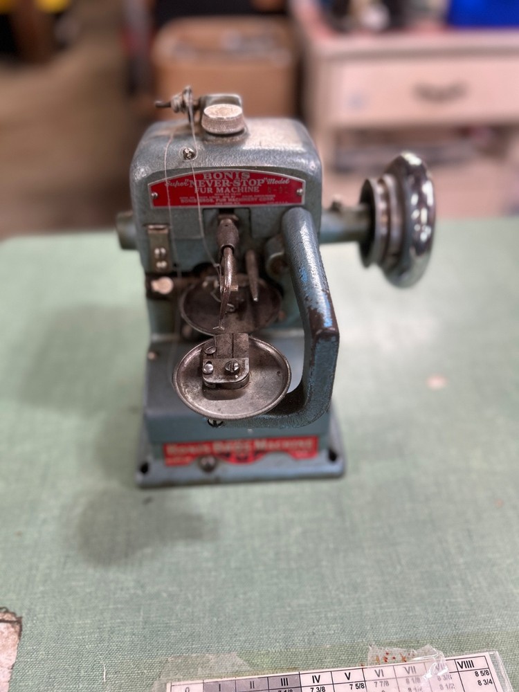 Bonis Model A-21 Fur Machine (HEAD ONLY)