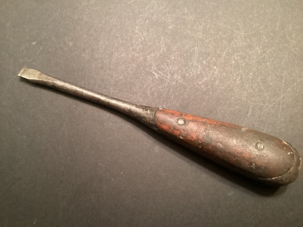 Vintage perfect handle screwdriver 8"