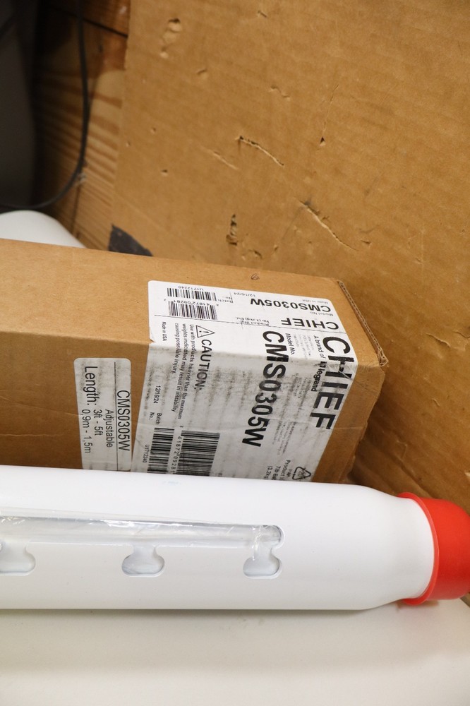 Chief CMS0305W Mount 3-5' Adjustable Extension Column White