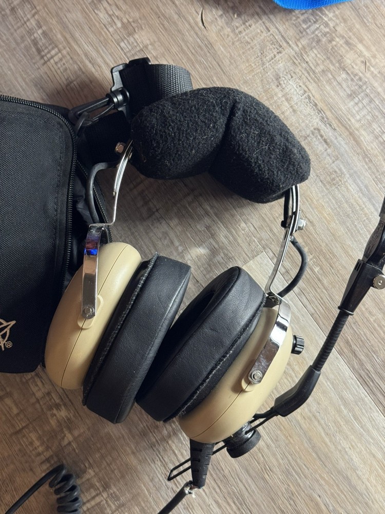 FLIGHTCOM E-13 ANR Active Noise Reduction Military Aviation Headset *untested*