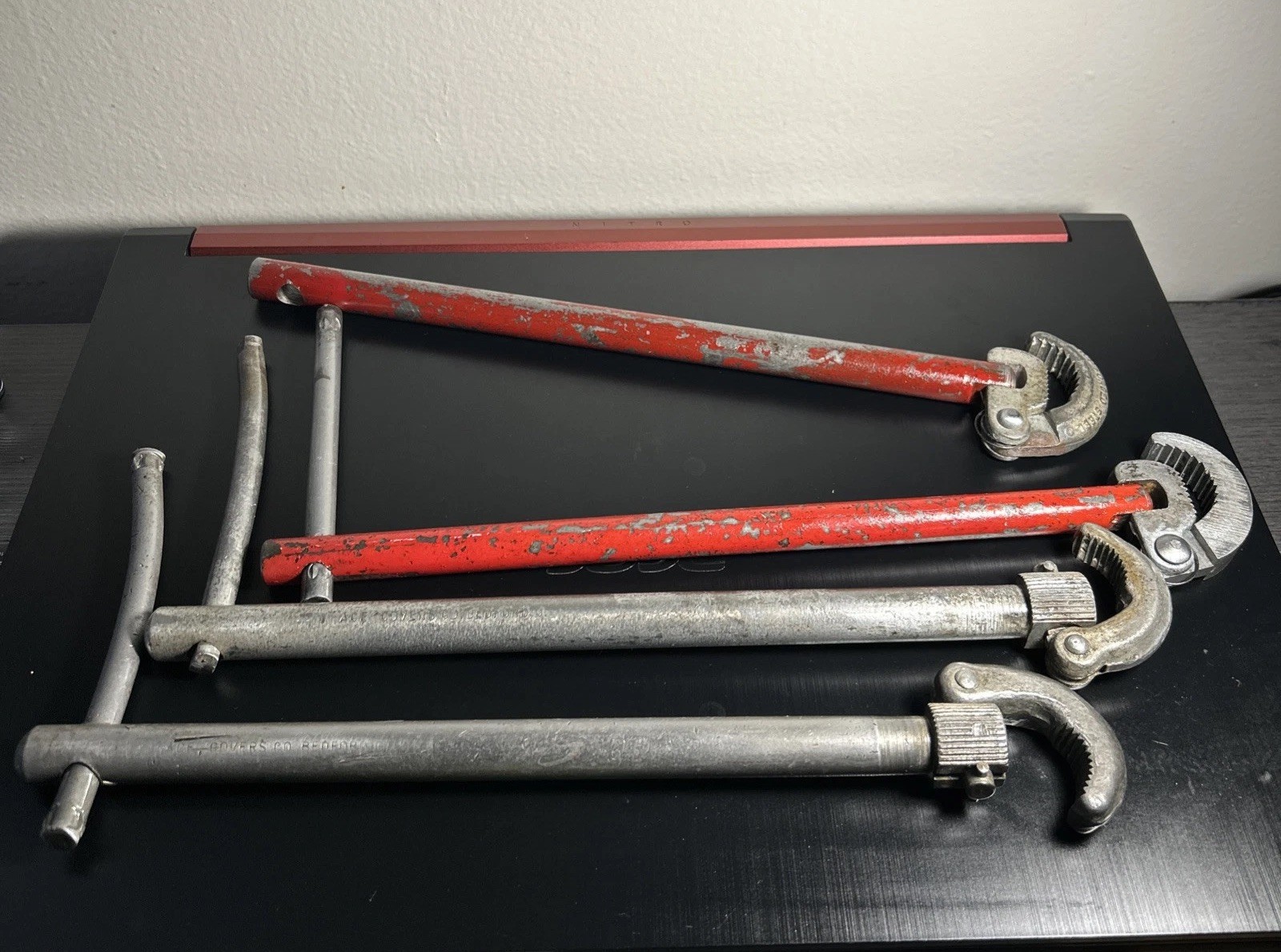 4 VTG Basin Speedy Wrench Ace Covers Co. Bedford And Unbranded Made in USA