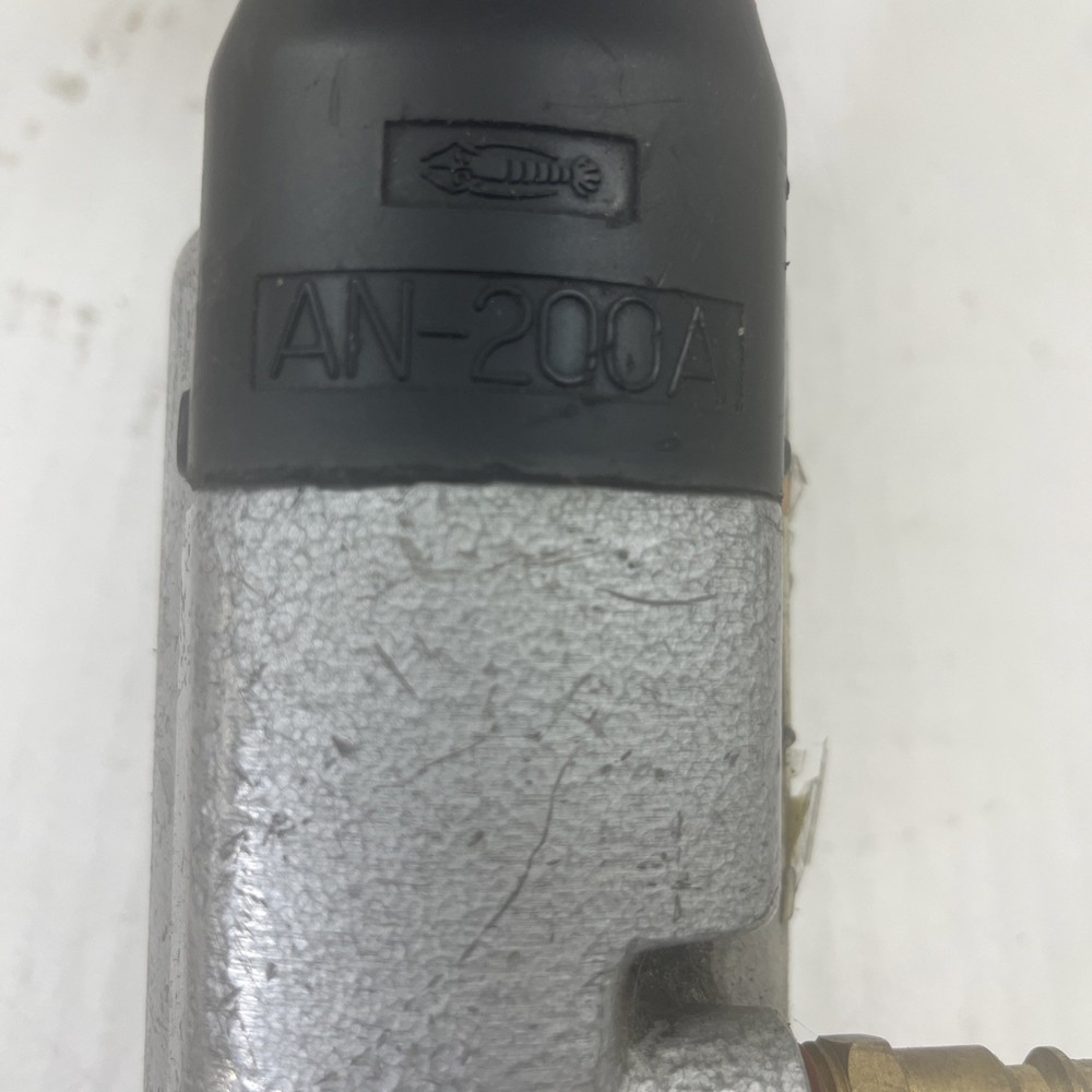 LOBSTER AN-200A Hydro Pneumatic Insert/Rivet Nut Tool