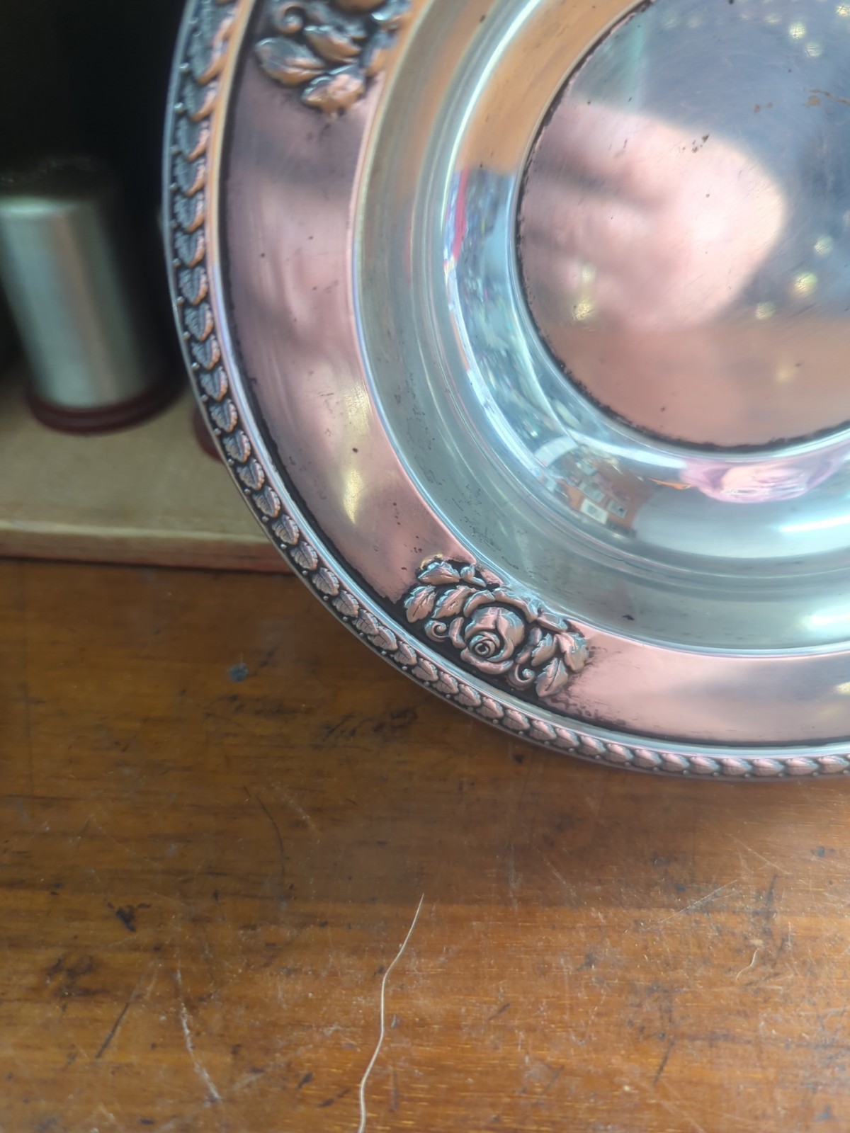 Sterling Silver Towel Roses & Laurel Leaf 6" Bon Bon Bowl 71 Grams