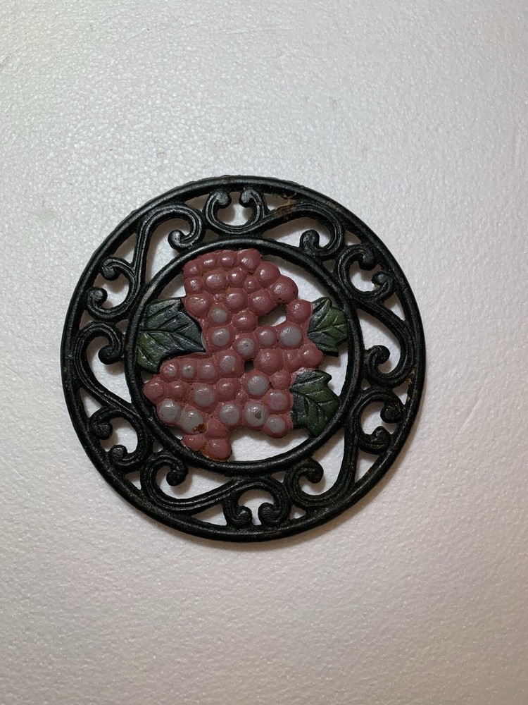 Cast Iron Grape Trivet