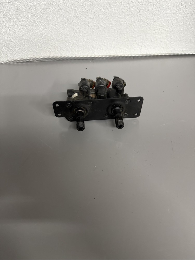 BENDIX BRAKE VALVE 5018303