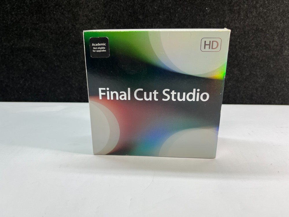 Apple MB647Z/A  Final Cut Studio Video Editing Software