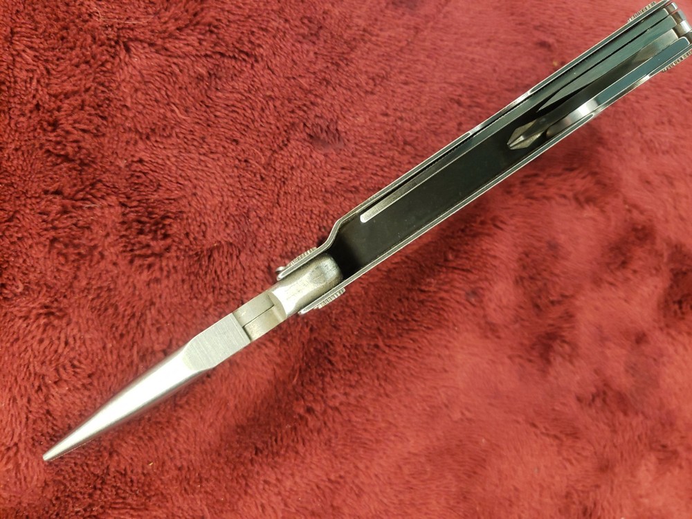 Leatherman ~ PST Multi tool 0400 0600 Date Codes