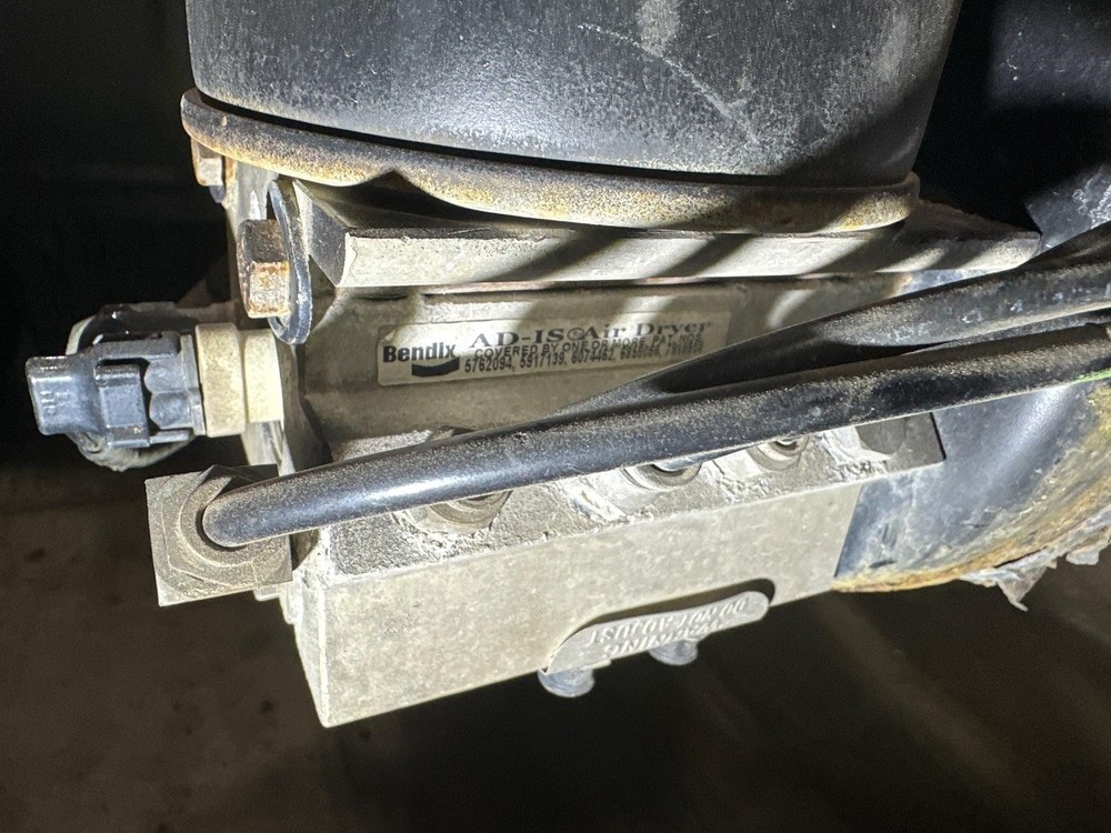 Bendix AD-IS Air Dryer - Used