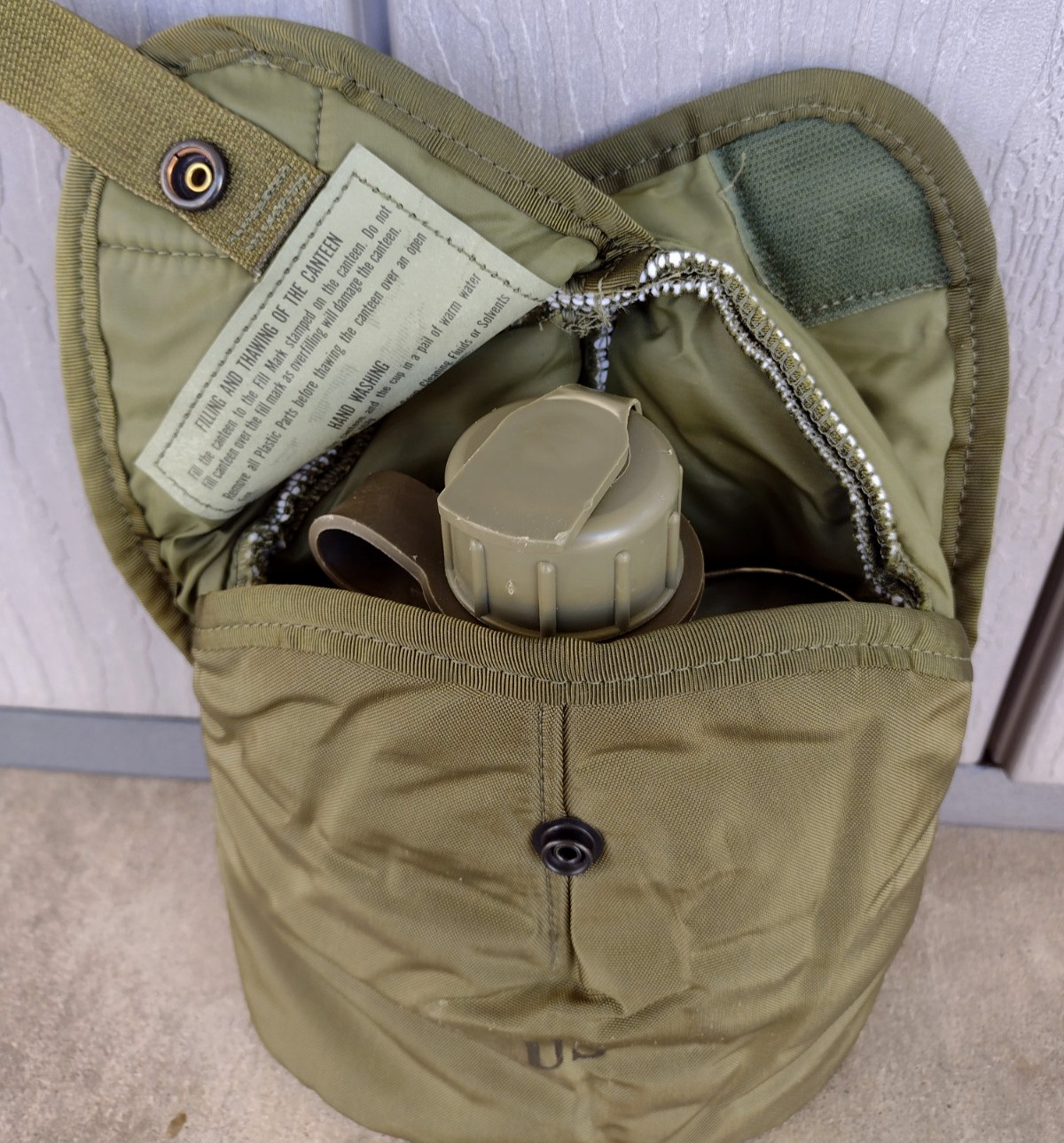 USGI ARCTIC CANTEEN CRS TYPE 2004 w/ CANTEEN CUP & ALICE CANTEEN COVER INSULATED