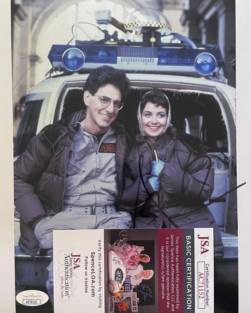 Annie Potts GHOSTBUSTERS Original signed 8X10 w/JSA COA