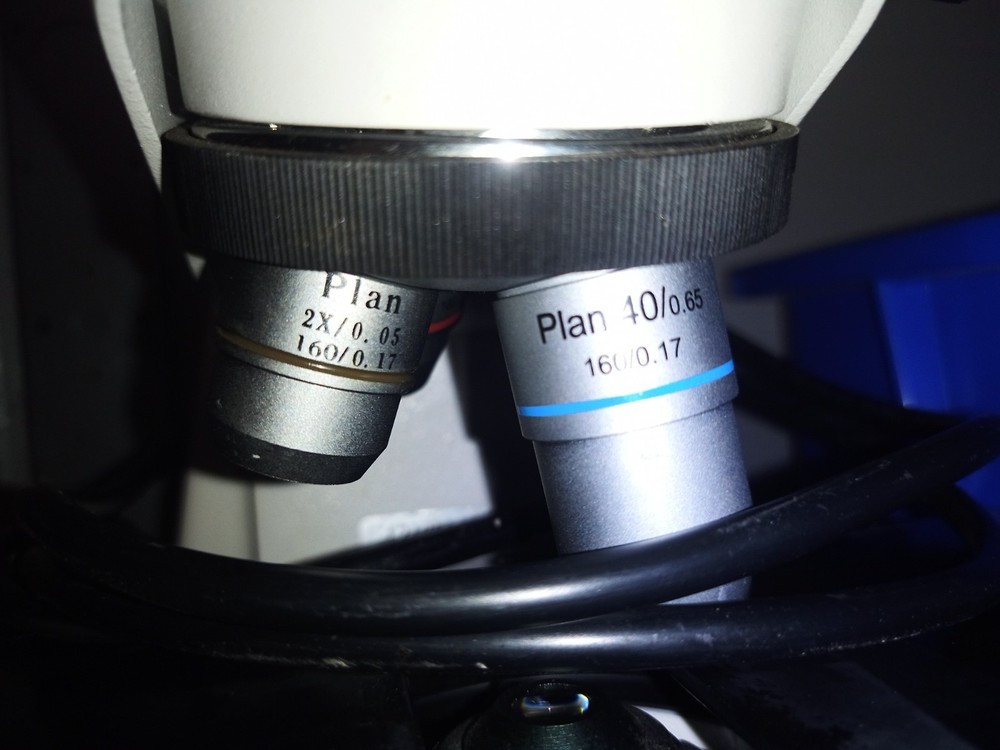 PREMIERE LAB MICROSCOPE WITH 4 OBJECTIVES (2X, 4X, 10X, 40X)