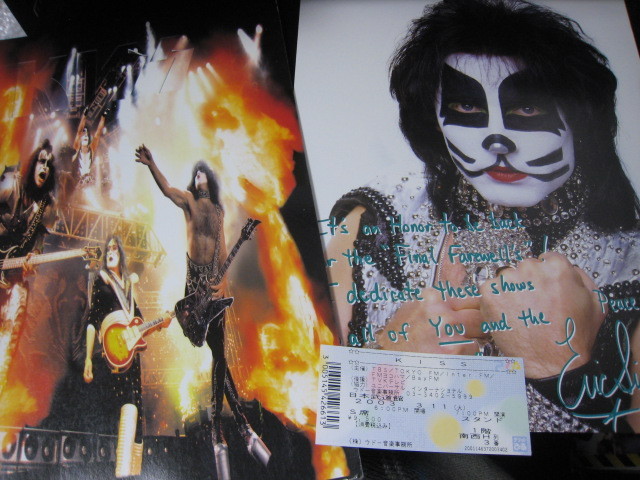 KISS 2001 Japan Tour Book Concert Program with A Ticket of Budokan Concert 2013