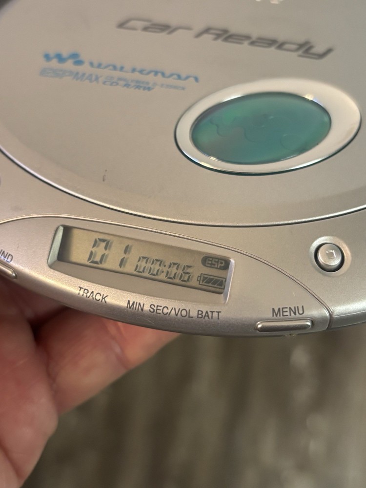 Sony CD Walkman Portable Compact Disc Player Silver D-E356CK Tested & Works Gr8!