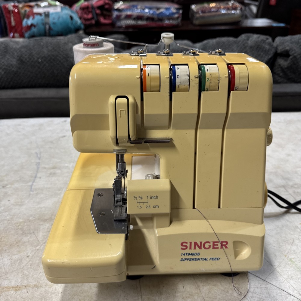 Singer Overlock Sewing Machine Model# 14T948DS Serger Works