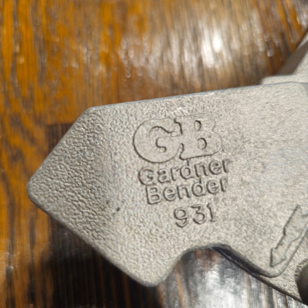 Gardner Bender 931 Hand Bender Bends 3/4" Thinwall, 1/2" Rigid Conduit