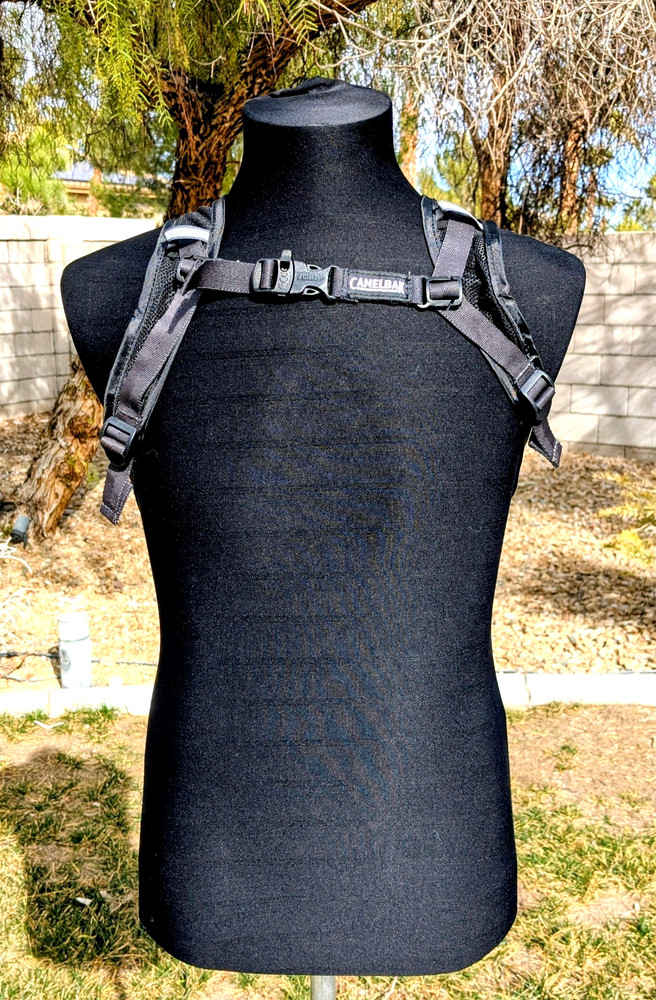 CamelBak Mini M.U.L.E. Kids 50oz Multi-Pocket Hydration Storage Backpack NWT