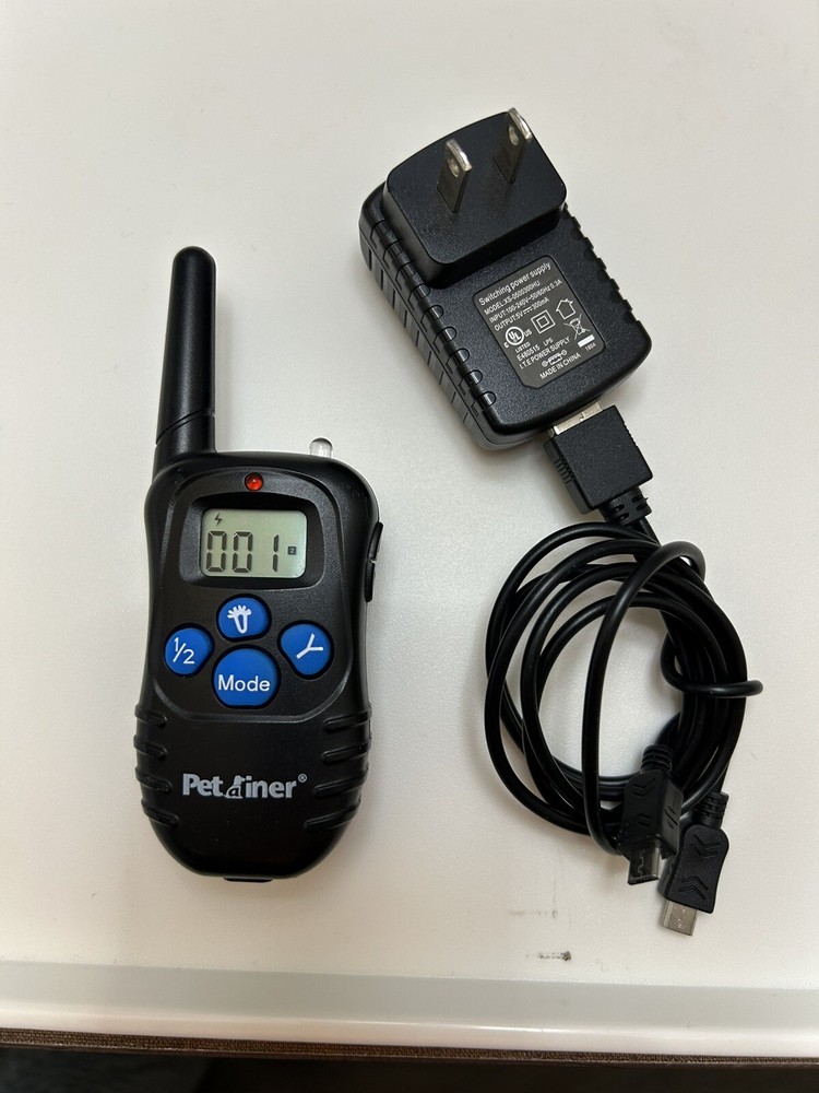 Petainer PET-998DRU Dog Training Collar Remote Control & charger Only Working