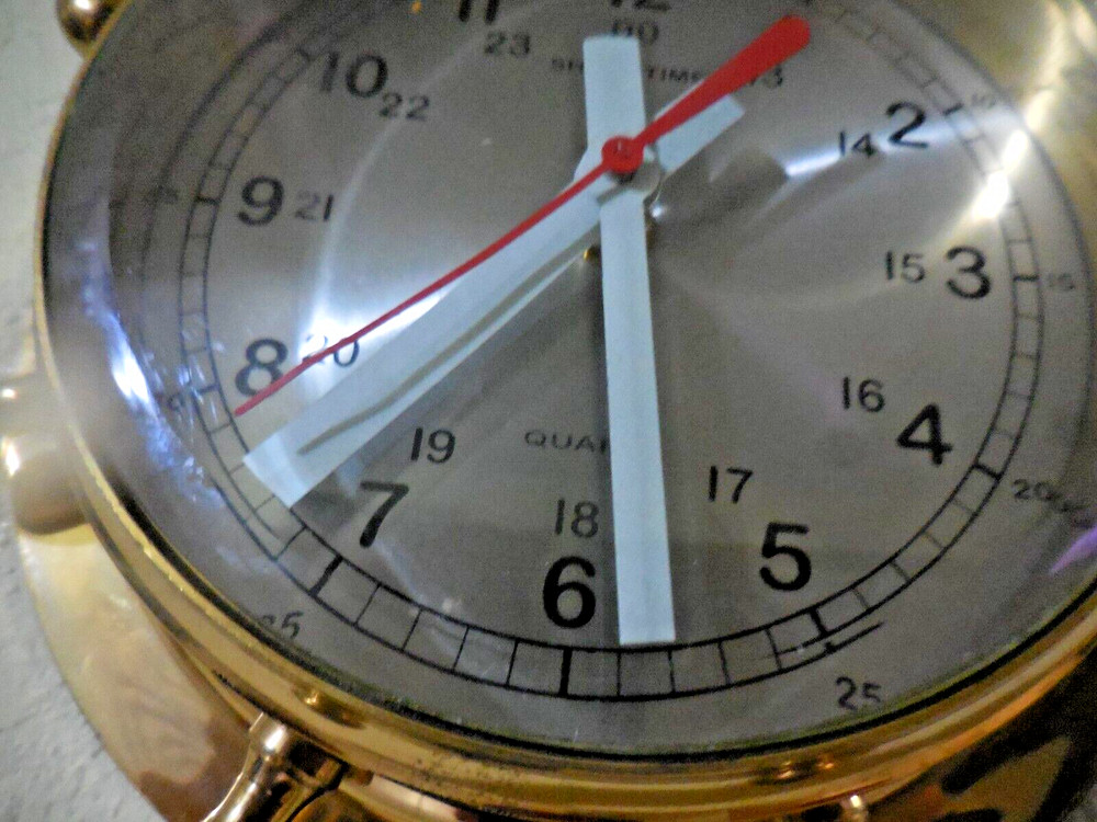Vintage SHIPS TIME all Solid Brass Ship Nautical Wheel Wall Quartz Clock, 8" Dia