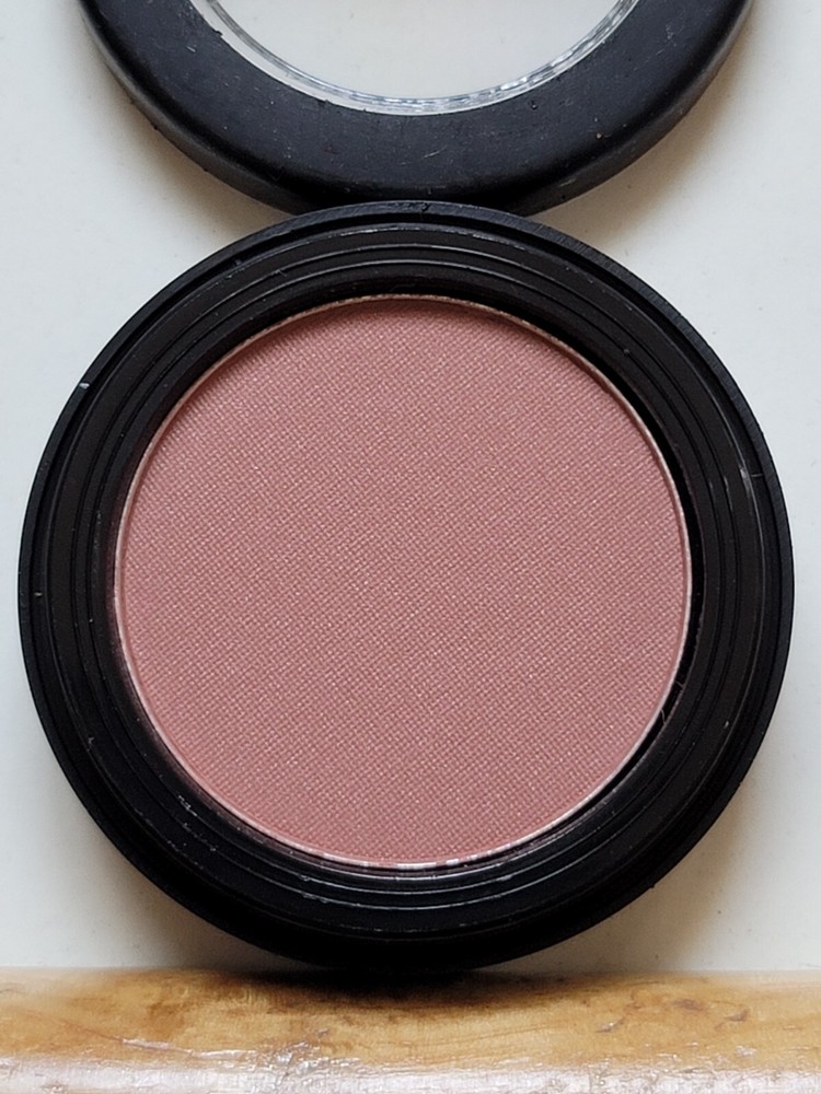 Smashbox BLUSHING NUDE Blush (0.07 oz.)