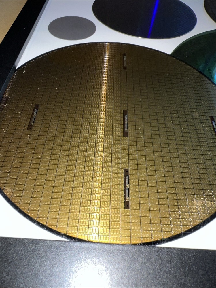 8” Silicon Pattern Wafer IntegratedCircuits Art 8”6”6”4”2”1”1” Art semiconductor