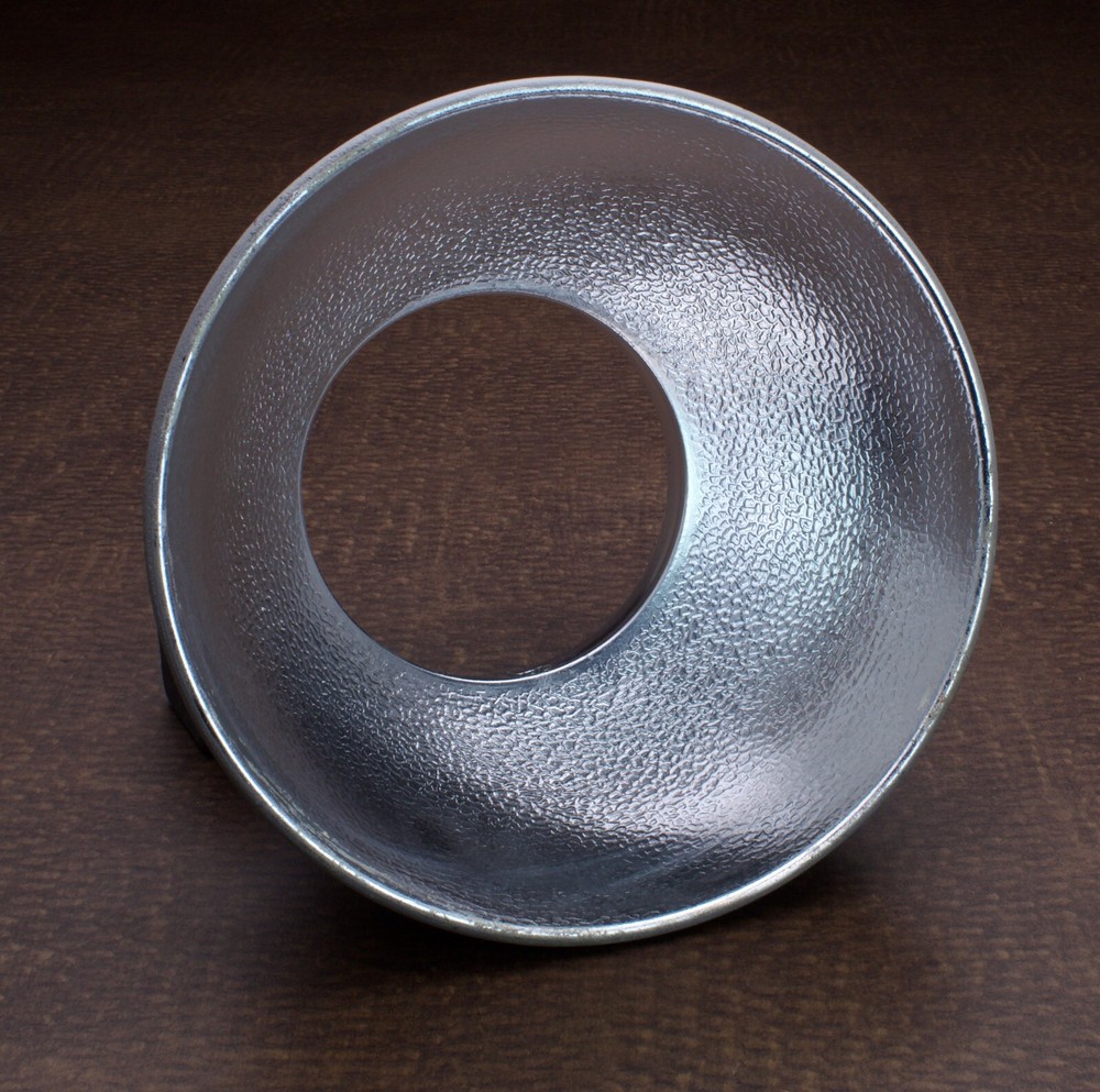 Mount Reflector for Standard Flash and LED Lights