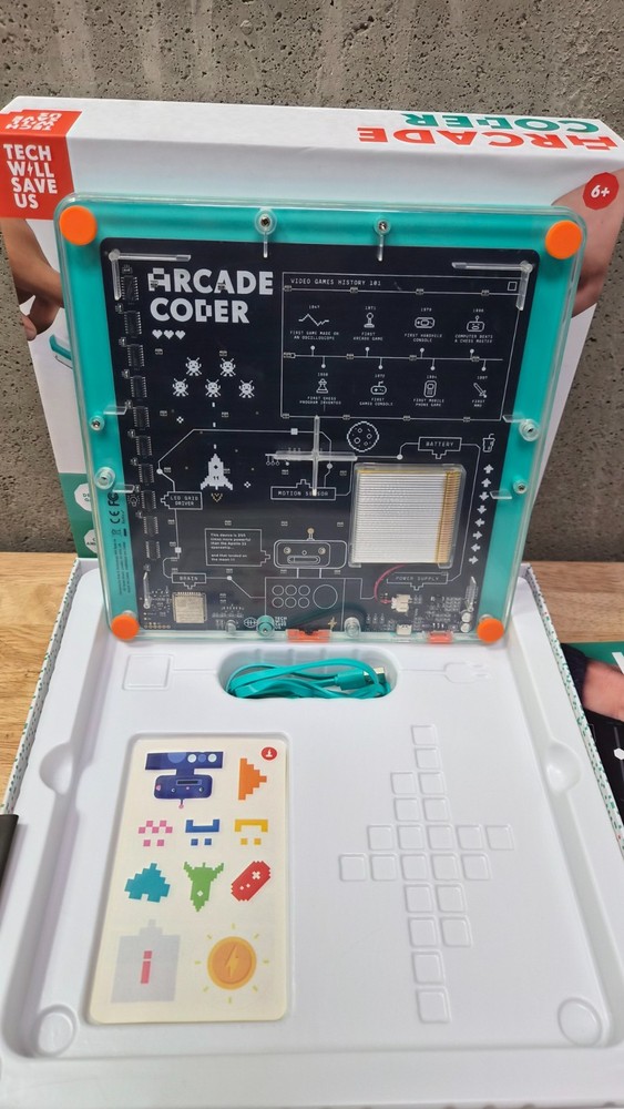 Tech Will Save Us - Arcade Coder Game
