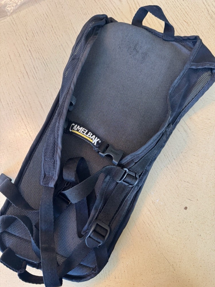 CamelBak Rogue Hydration Pack Backpack w/ Bladder Black Blue Cycling Hiking