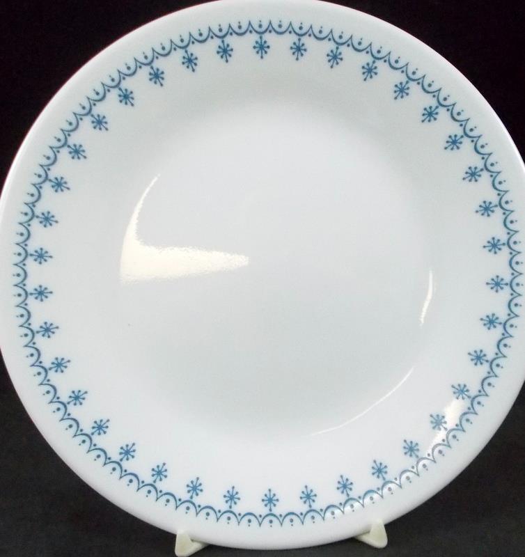 Corning Snowflake Blue 5 Piece Place Setting