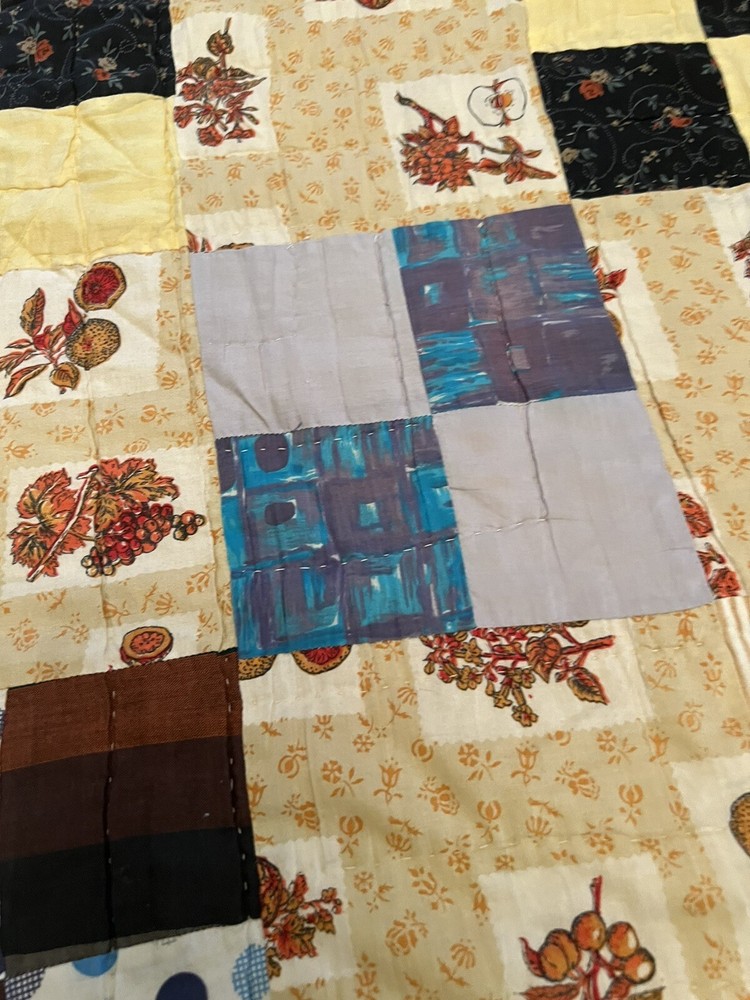 Vintage Handmade Cutter Quilt Small Blocks Patchwork 64” X 83” Tan Fruit READ