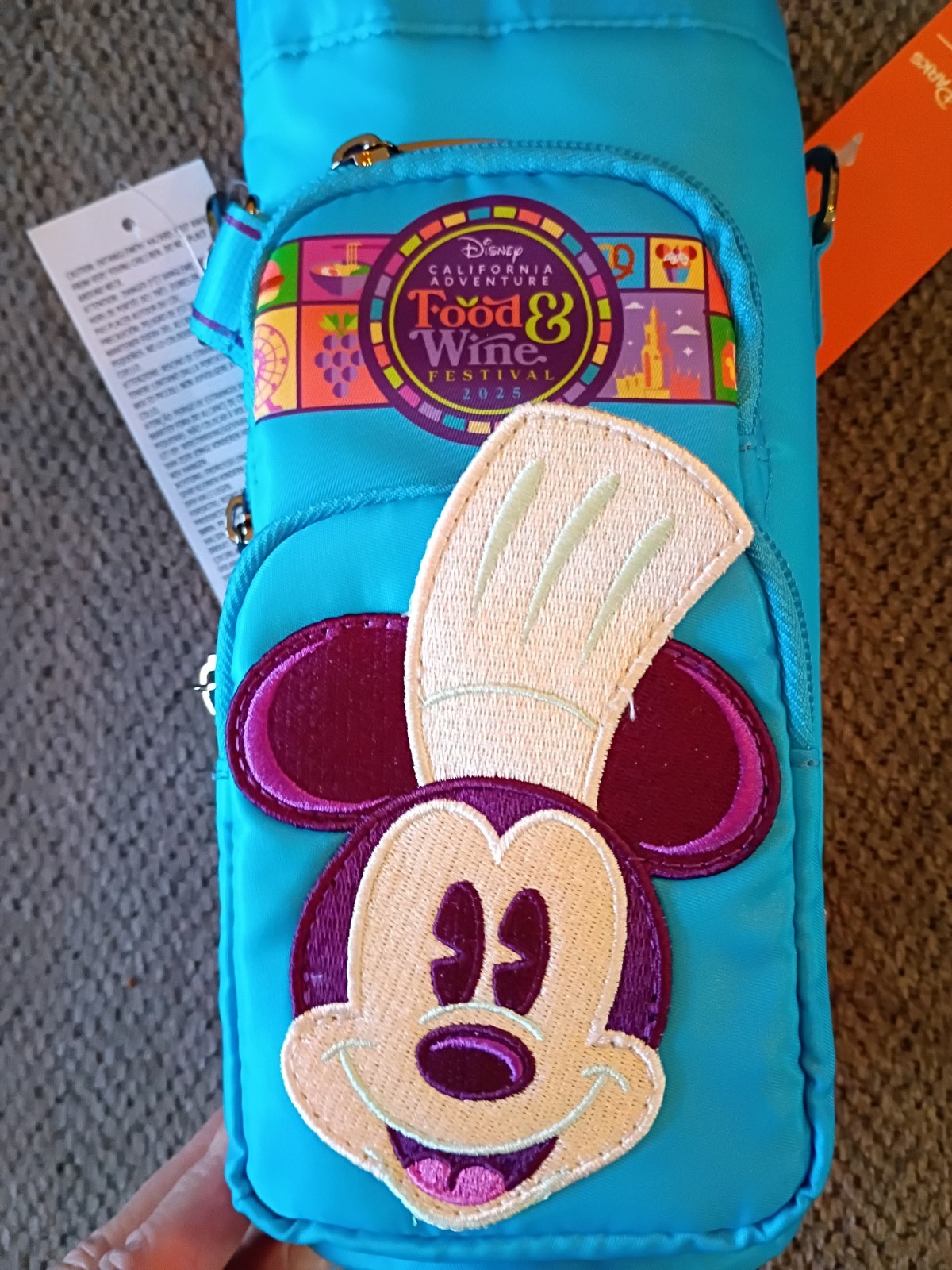 2025 Disney Parks Lug Bottle Holder Crossbody Bag DCA Food & Wine Mickey NWT