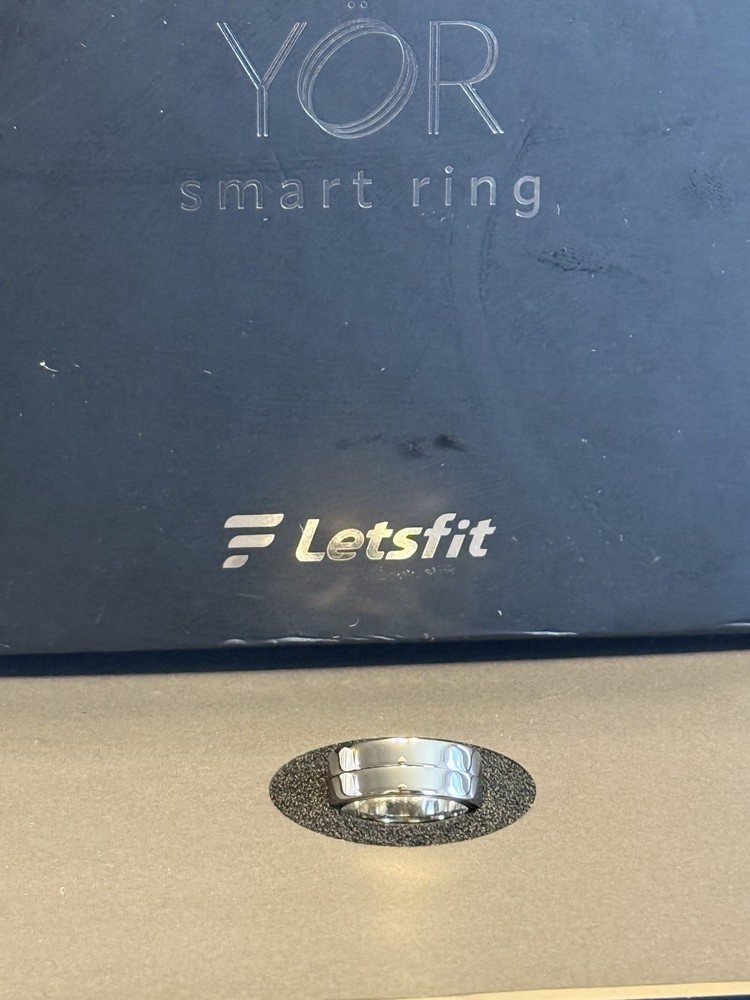 Letsfit YOR LR-08-SL-CASE Silver Smart Ring Activity Tracker Size 8