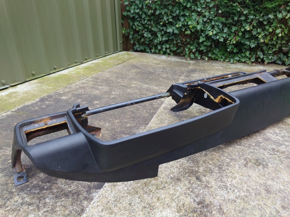 Jaguar XJS Dashboard LONG Centre Console Top Front Frame Assembly Black RHD