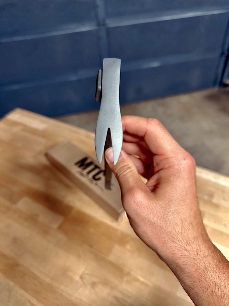 MTC Martinez 12” Titanium Framing Nail Puller MTC2600