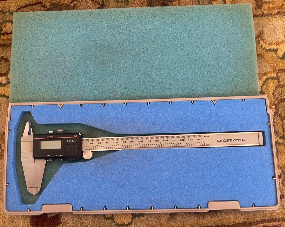 Mitutoyo 500-352 CD-8"P Digimatic Digital Dial Caliper