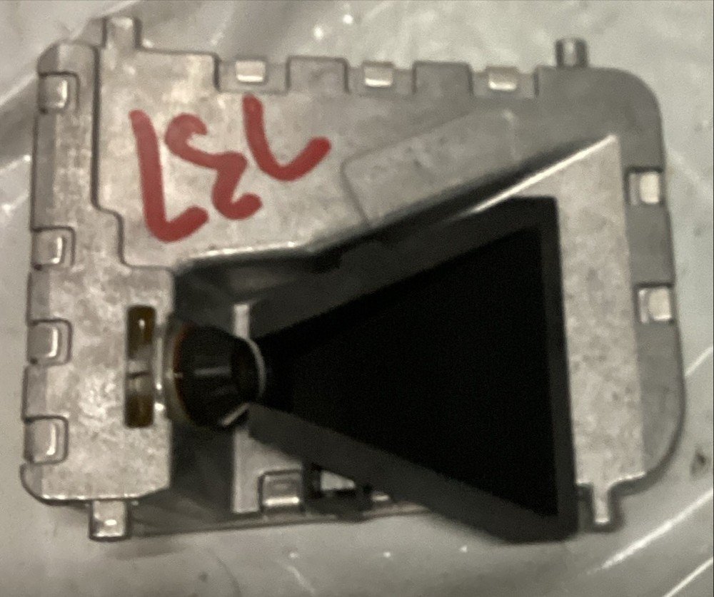 14-17 Mercedes E350 E400 E550 ACTIVE LANE ASSIST FRONT CAMERA MODULE OEM