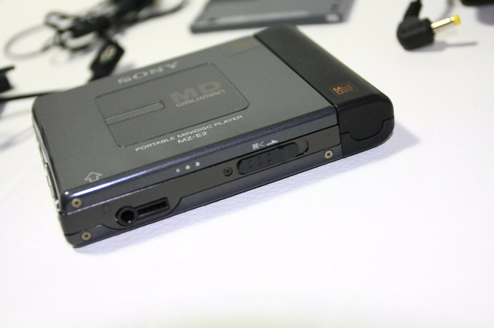 Sony md minidisc player MZ-E2 working