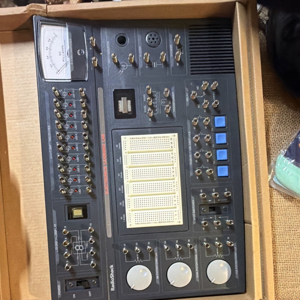 RadioShack Electronics Learning Lab Basic Electronics & Digital Logic Workbooks