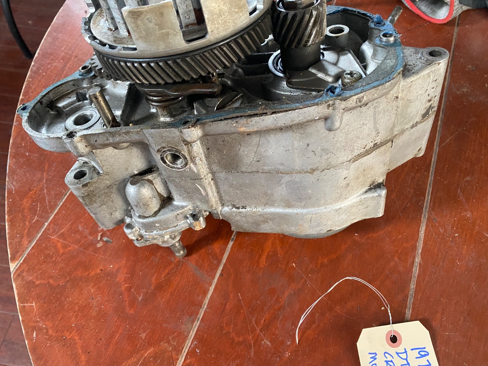 1974 Yamaha DT100 (437 VIN) Engine Bottom End Crank Case Transmission Crankshaft