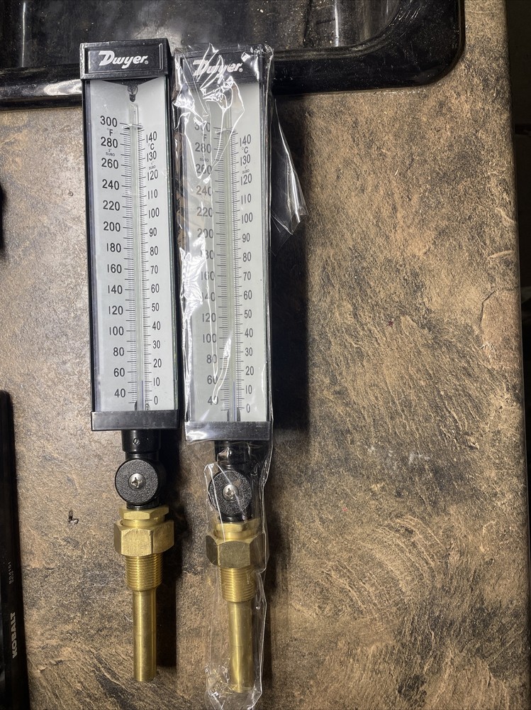 Dwyer Contact Thermometer  New