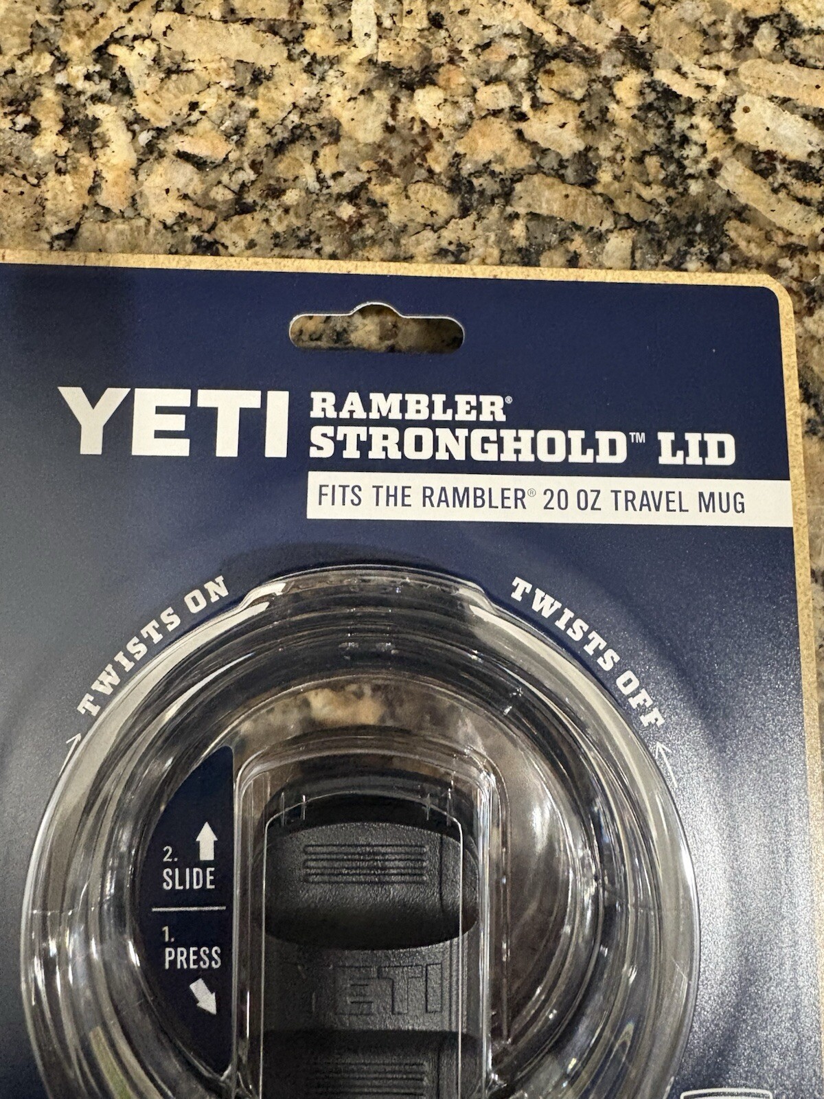 Yeti Rambler Stronghold Black/Clear Lid (Only Fits Rambler 20 oz Travel Mug) NEW