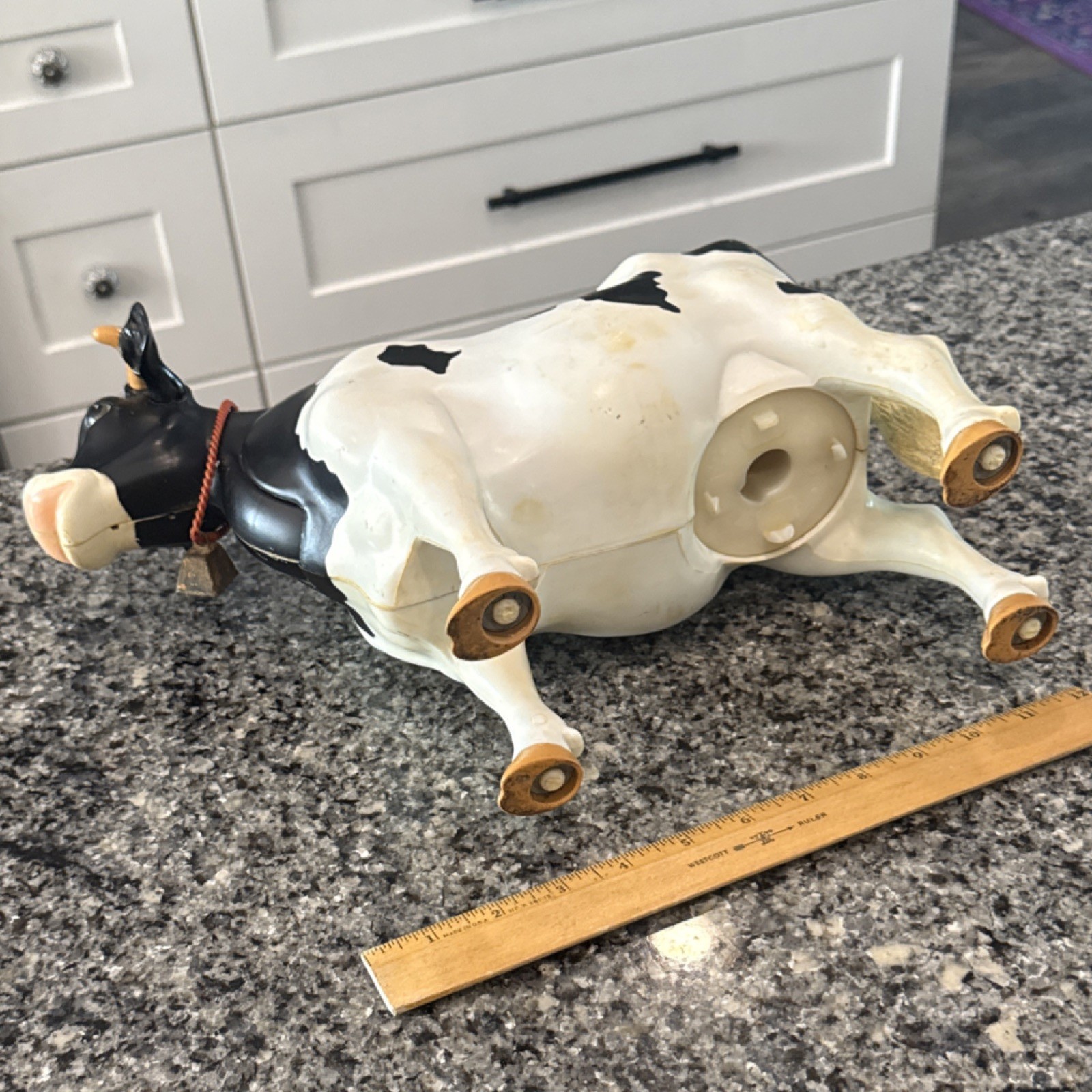 Milky the Marvelous Milking Cow vintage toy Kenner 1977