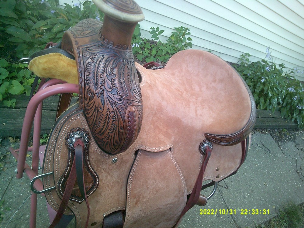 15 inch roping saddle No Name