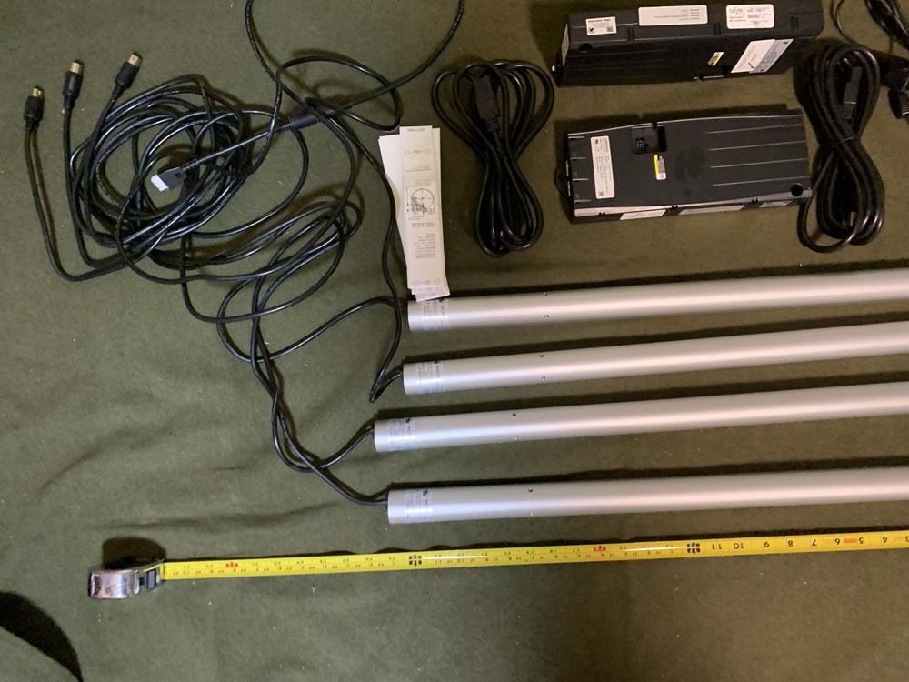 rising unit electric motorized kit 4 legs 1 switch 2 controller for robotics ?