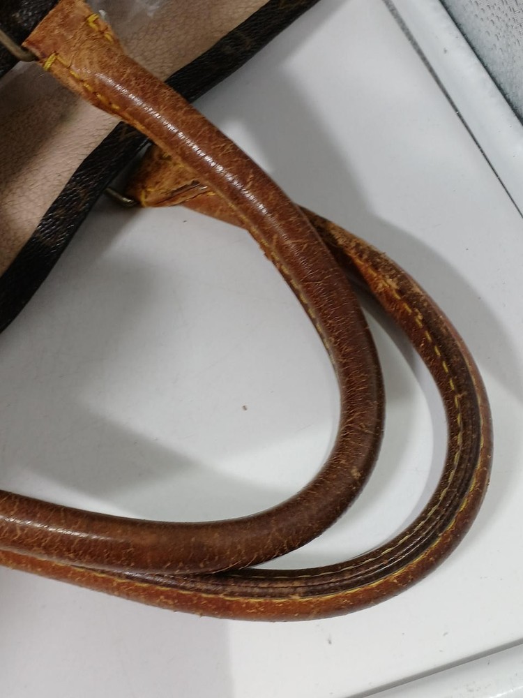 Monogram Sac Pla LOUIS VUITTON Model number: M51140