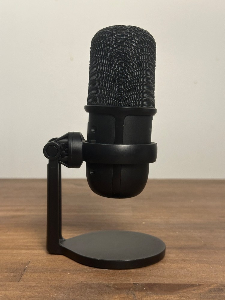 HyperX SoloCast USB Condenser Microphone – Gaming / Streaming – Great Condition