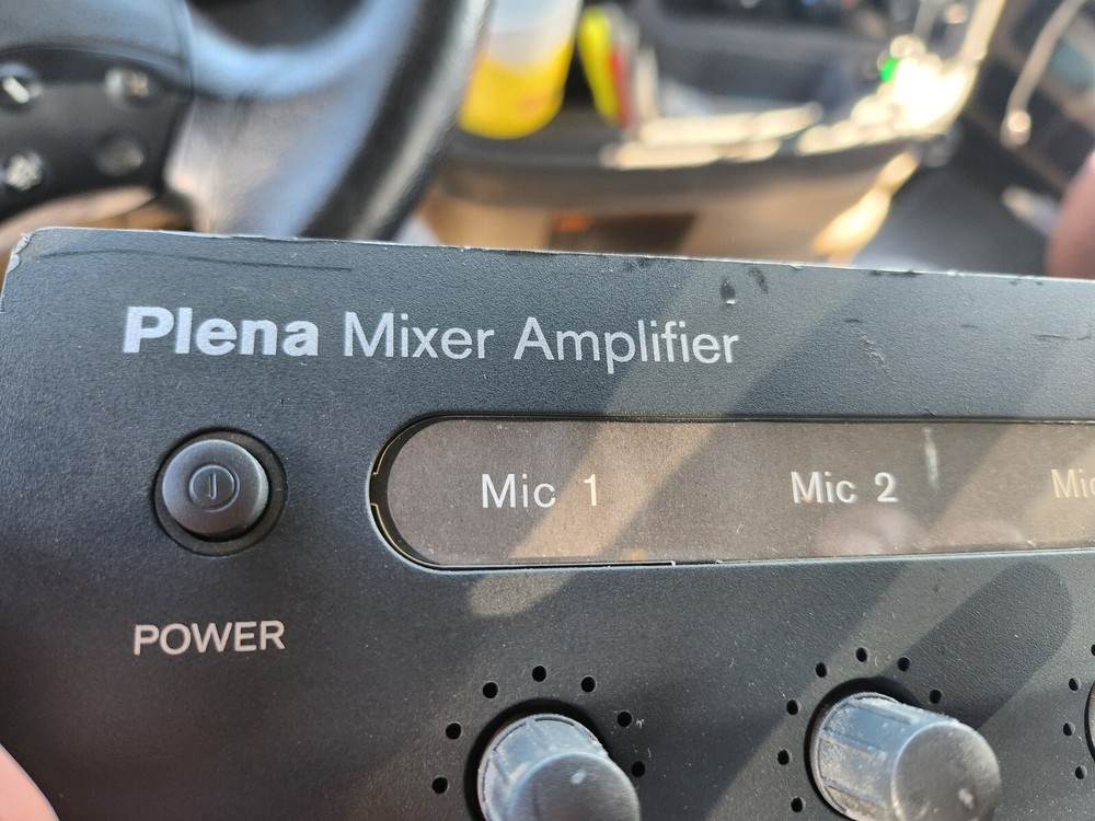Bosch PLE-1MA030 Plena Mixer Amplifier