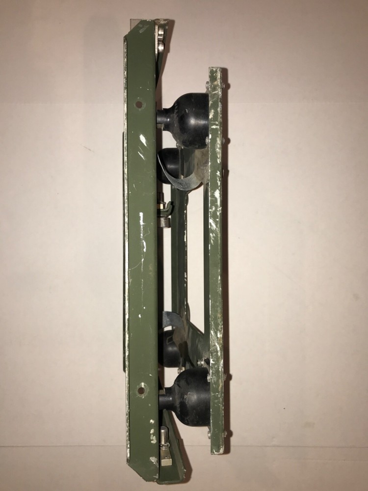 HMMWV Shock Tray