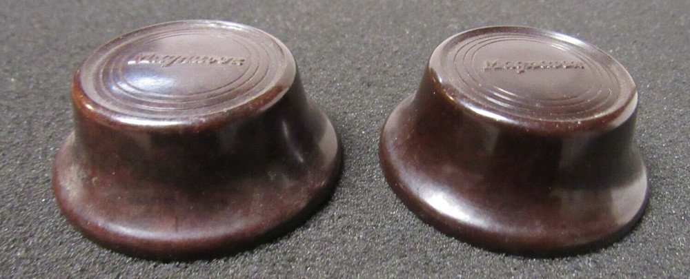 Magnavox Bakelite Knobs (2)