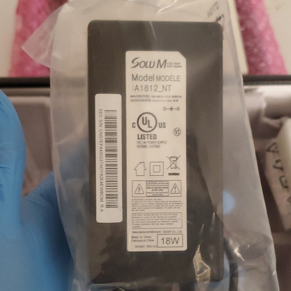 Samsung Verizon 4G LTE Network Extender 2 **READ DESCRIPTION**